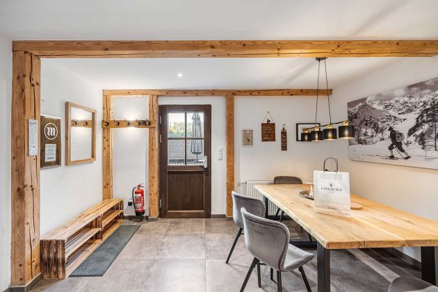 Arrive and feel good