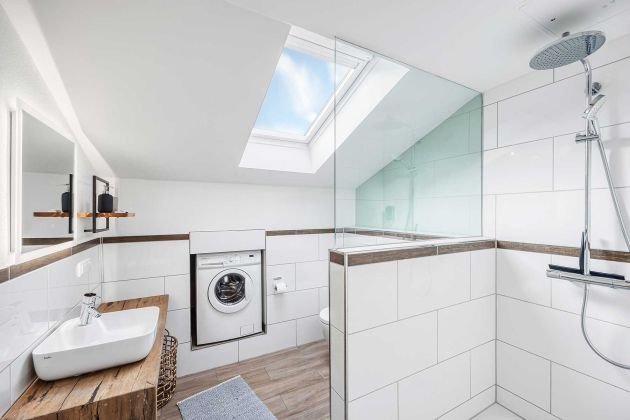 A large bathroom with shower